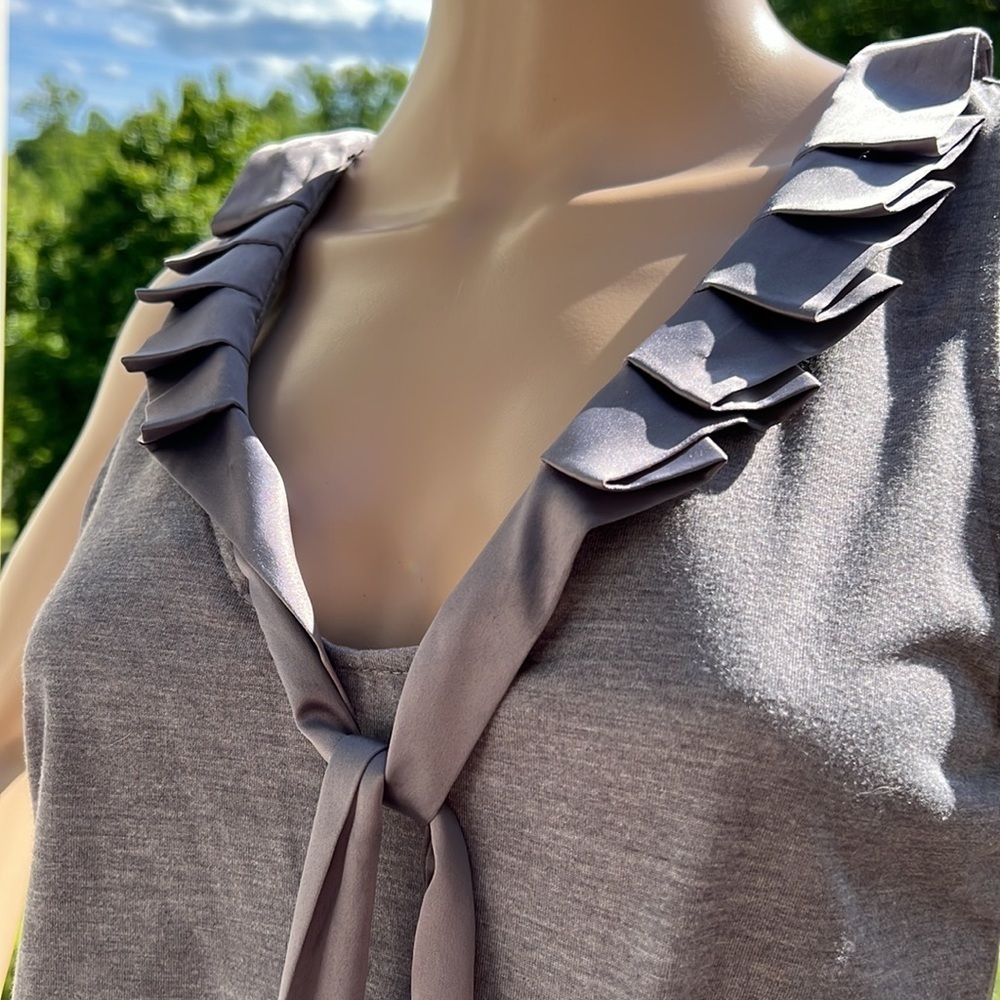 New York & Co heather gray sleeveless top with pleated satin collar and tie - Picture 2 of 6